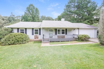 70 Summerfield Ct Stockbridge, GA 30281